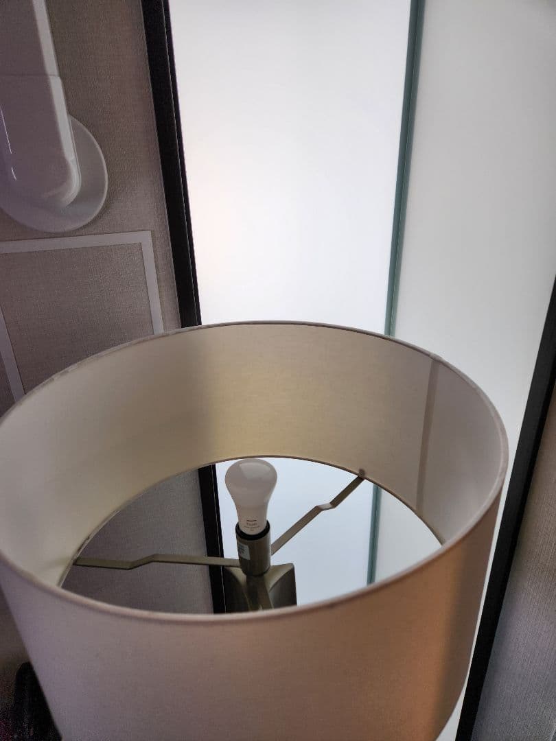 Crate & Barrel フロアスタンドライト 【米国現地購入品】