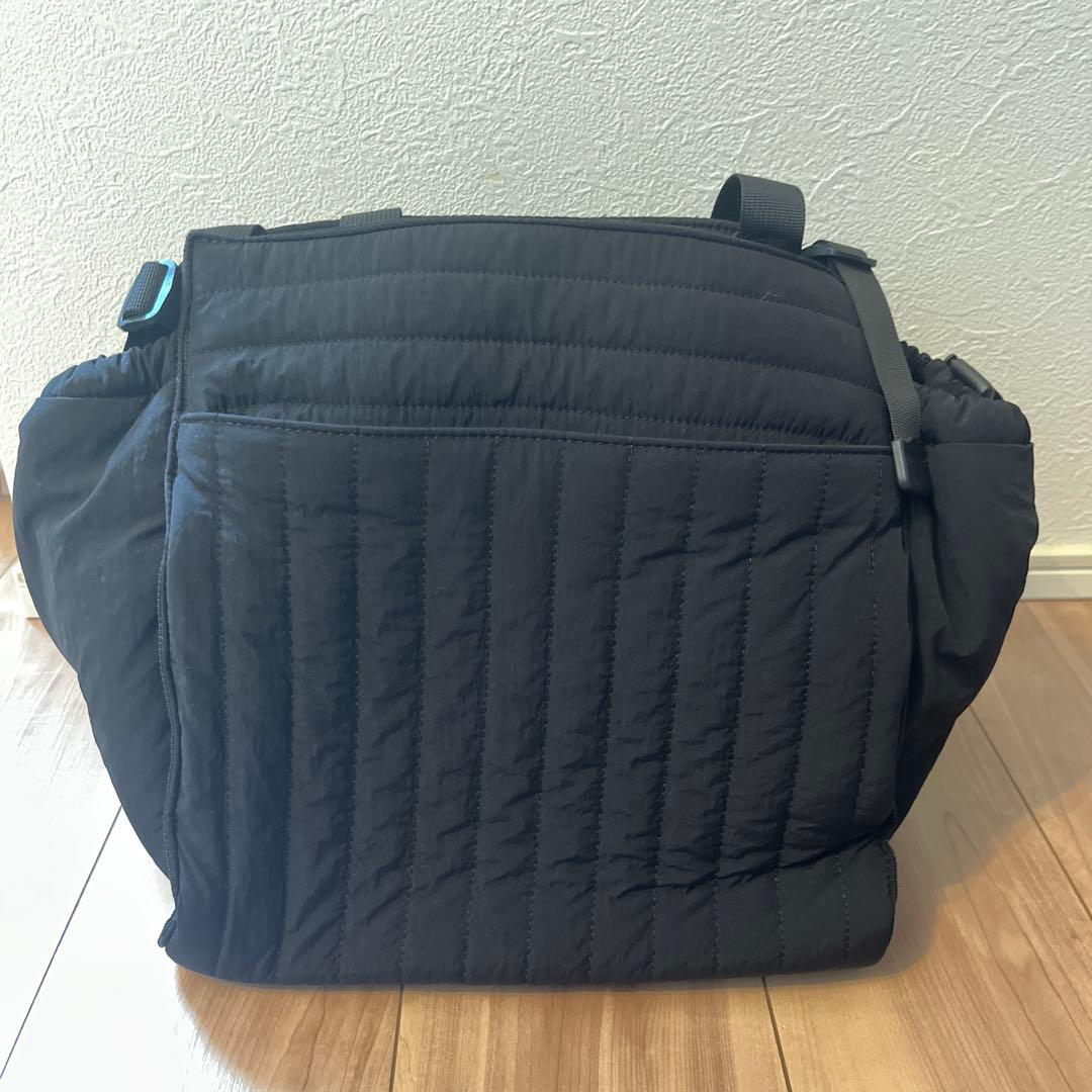 ソルプレーサ　マザーズバック　ブラックMサイズ