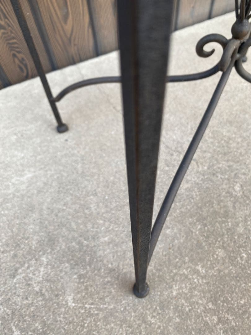 ガラステーブル　アイアンガラステーブル　花台　アイアン　天板ガラス