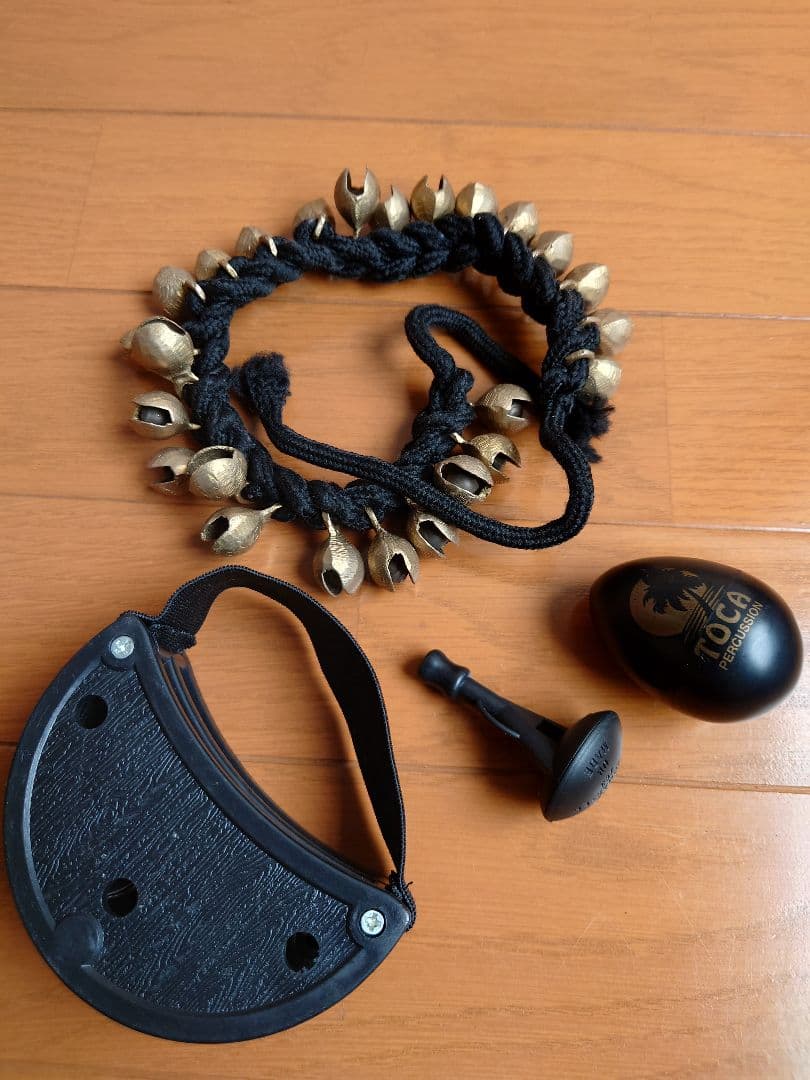 パーカッション楽器（ペグチャイム・風笛・シェーカー・足巻きベル・足タンバリン）