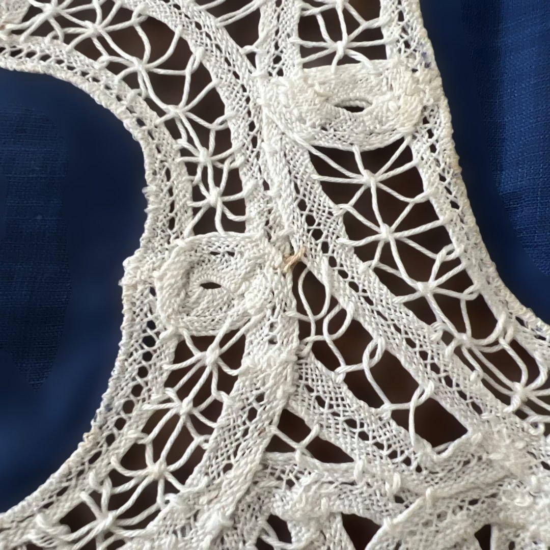 バテンレース刺繍ハンカチ　プレイスマット　アンティーク　スワトウ刺繍　ボビン