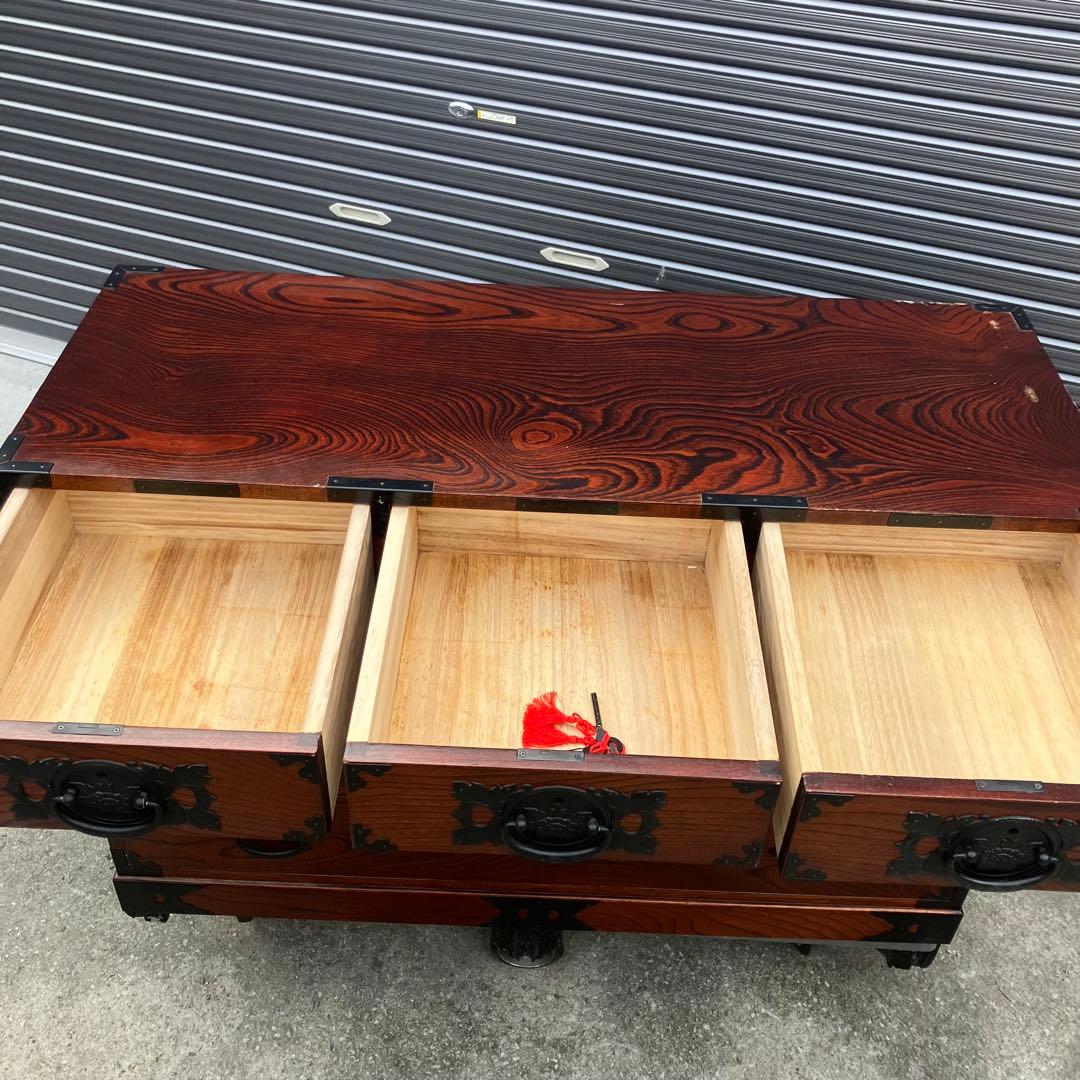 仙台箪笥 仙臺民藝 伊達箪笥 漆塗り 4段8杯 引き出し 和箪笥 サイドボード