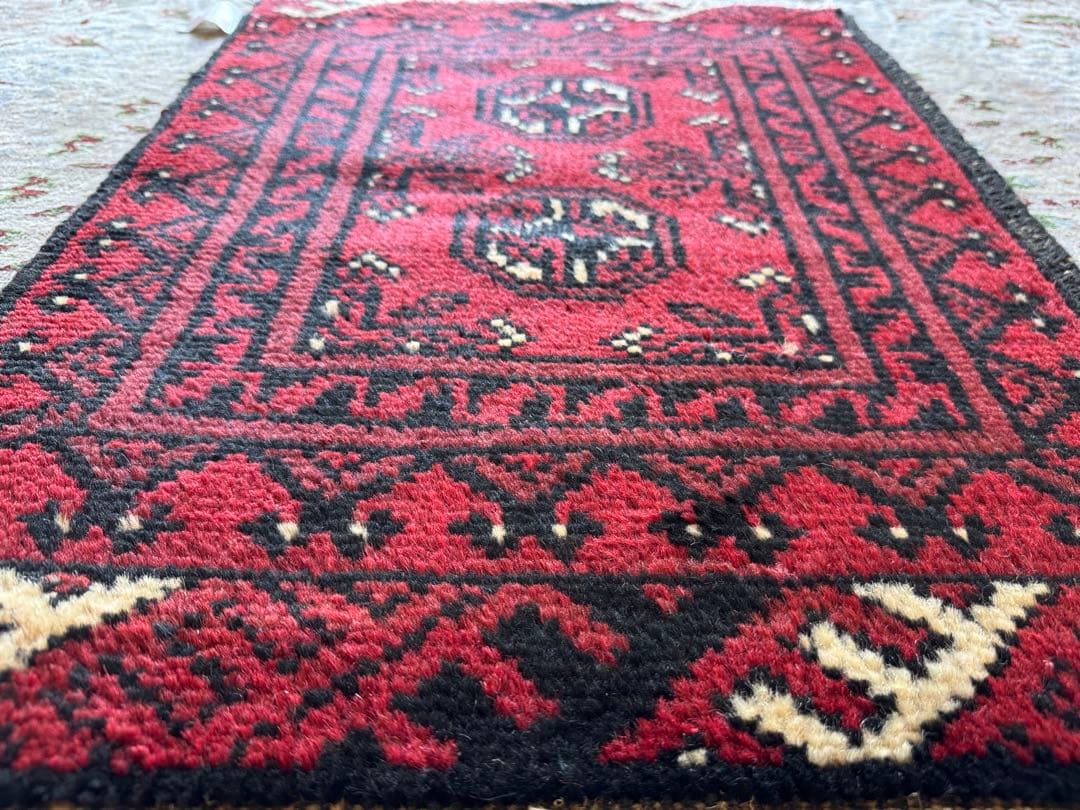 ペルシャ カール モハマディ ハンドメイド ラグ 51cm X 66cm