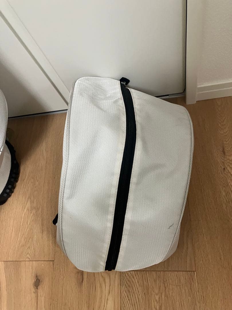 アディダス　adidas キャディーバック　９型　フードカバー付属