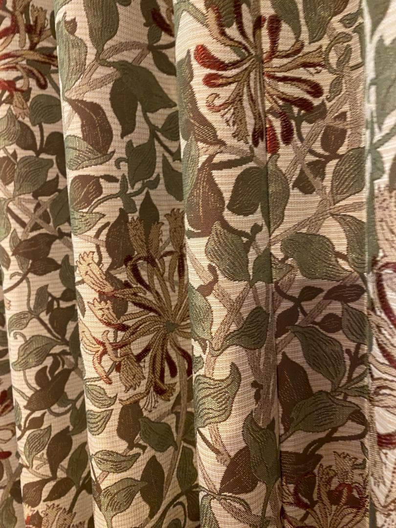 川島織物セルコン　ウィリアムモリス　ハニーサックル　オーダーカーテン　裏地つき