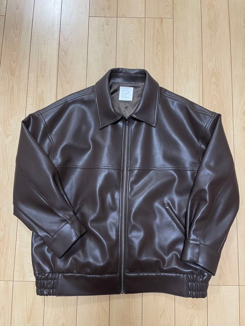 クルーレcrewreフェイクレザージップブルゾン ダークブラウン2