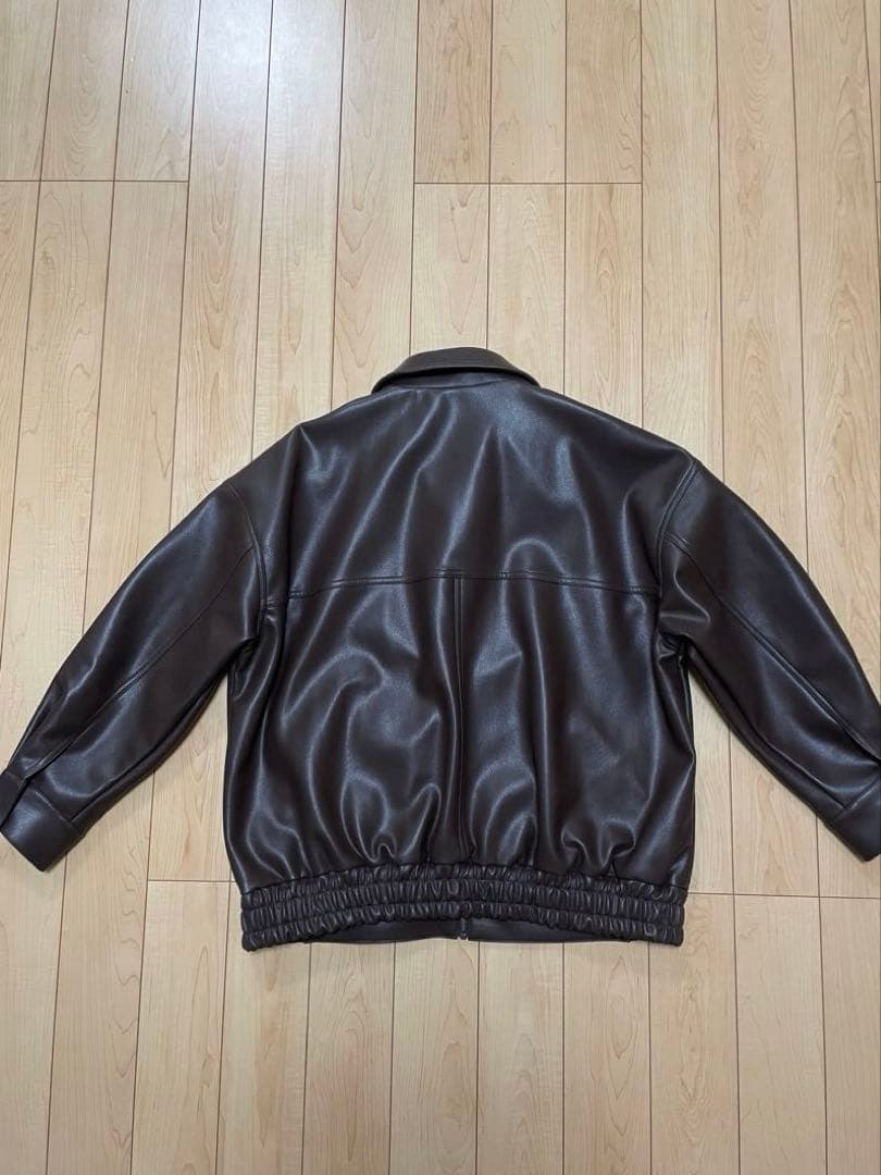 クルーレcrewreフェイクレザージップブルゾン ダークブラウン2