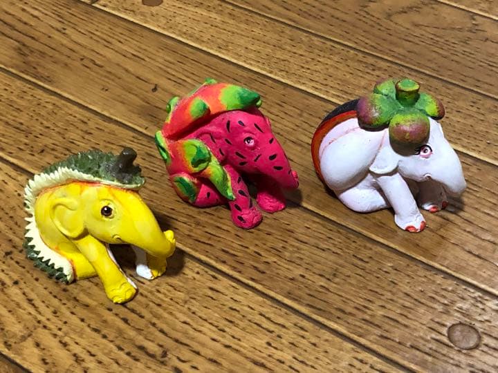 タイアジアン雑貨　エレファントパレード　象　置物　ドリアン　ドラゴンフルーツ