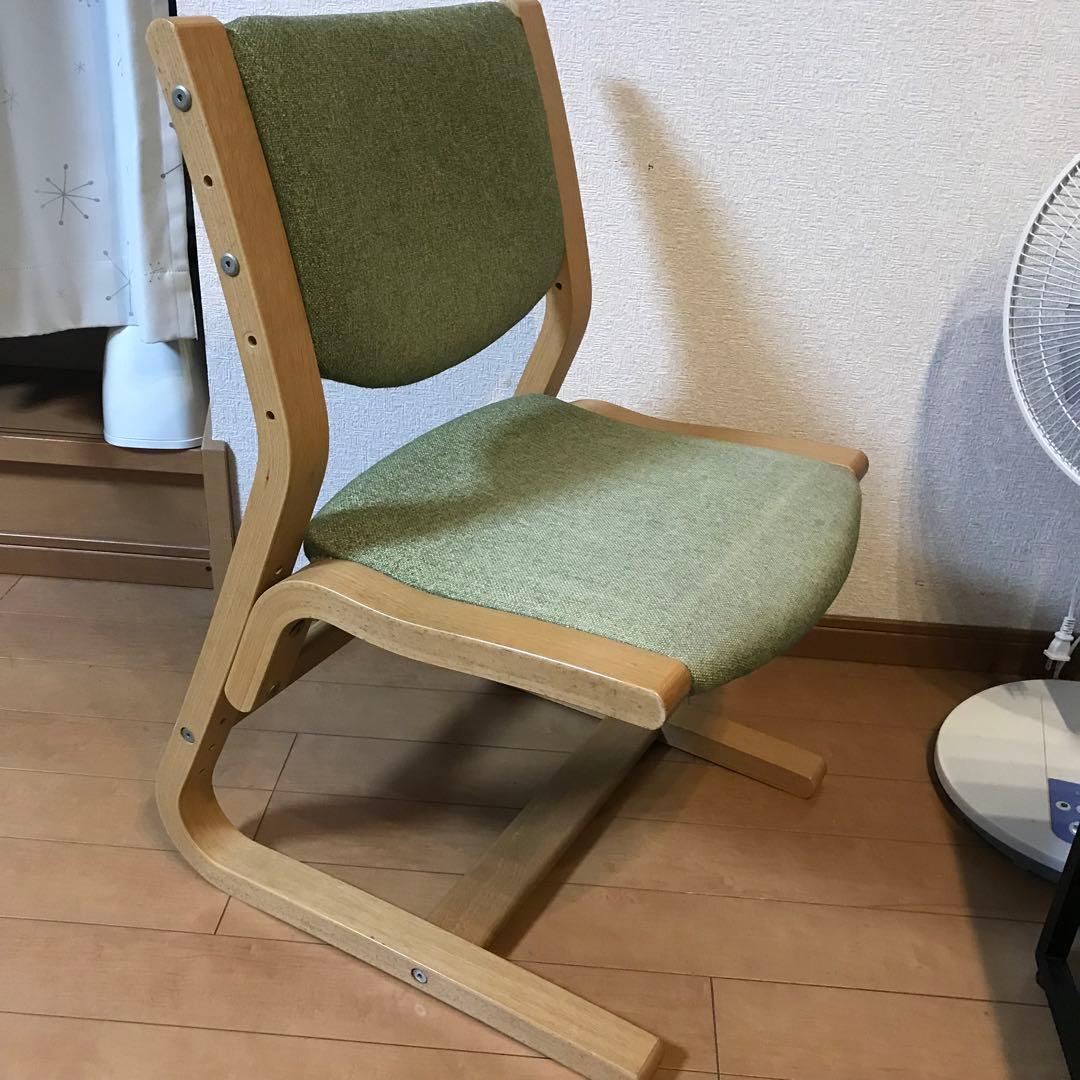 ベネッセ カリモクチェアー　緑　早い者勝ち