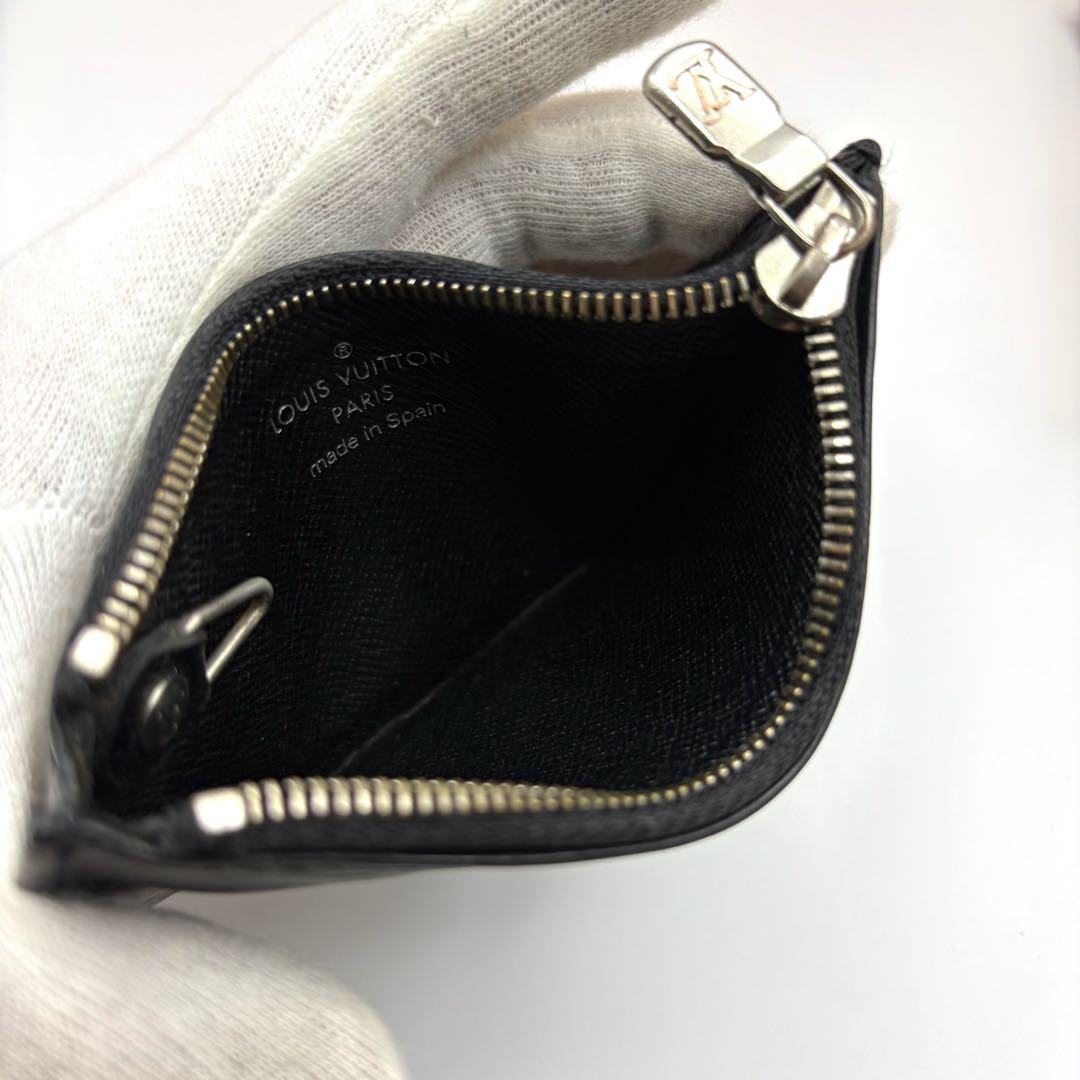 ルイヴィトン ポシェットクレ エピ レザー ケース ブラック 黒 ノワール
