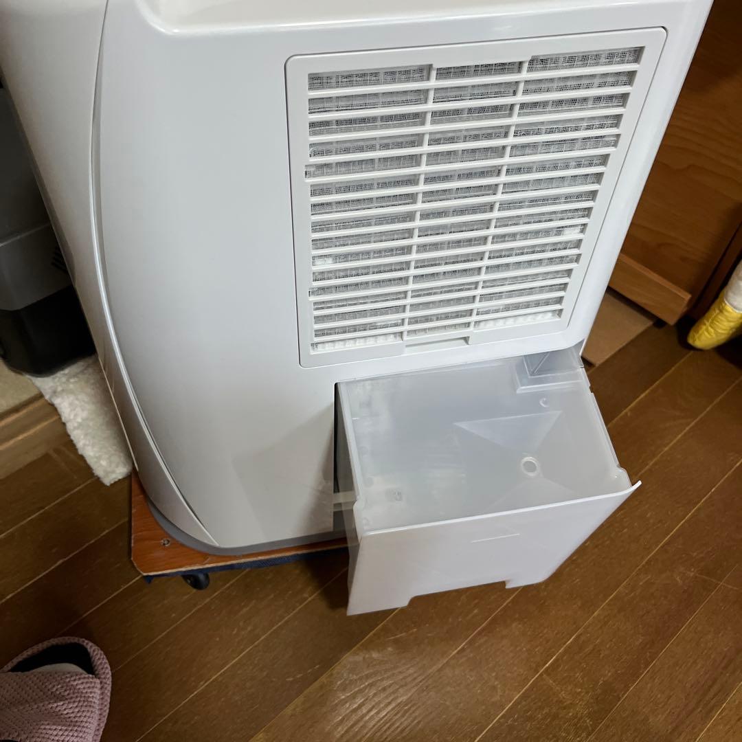 コロナ衣類乾燥除湿機CD-S6324 2024年製