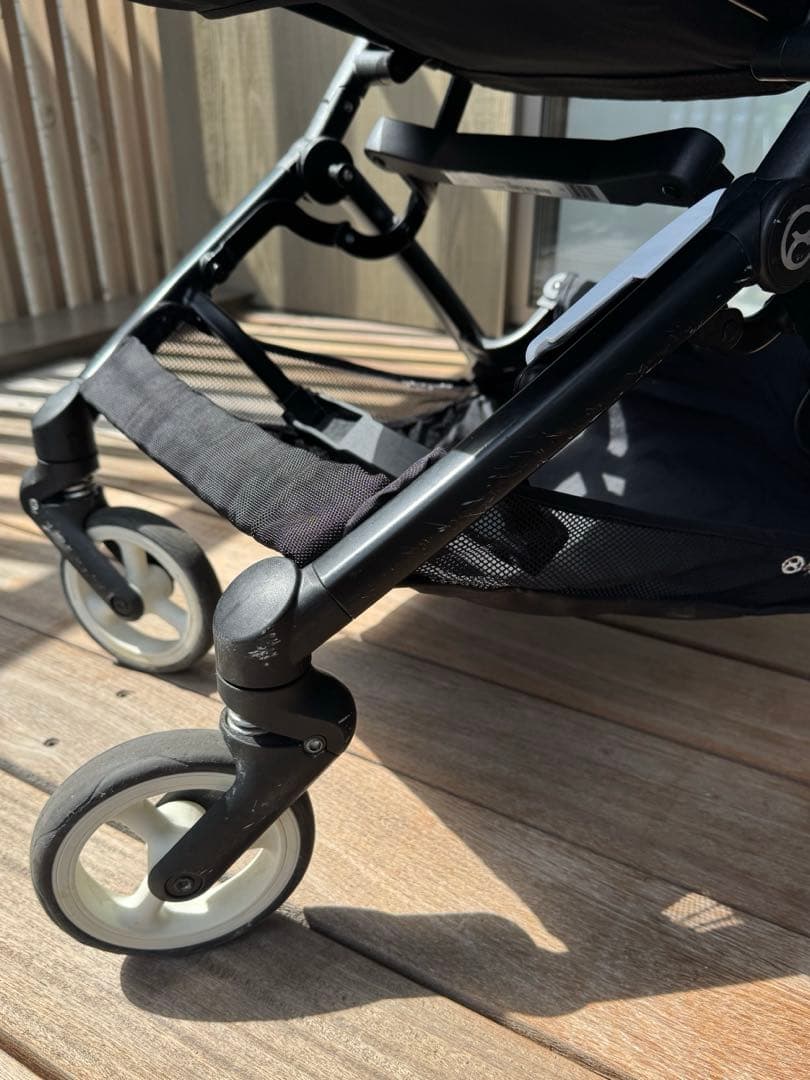 サイベックス リベル LIBELLE ディープブラック b型ベビーカー