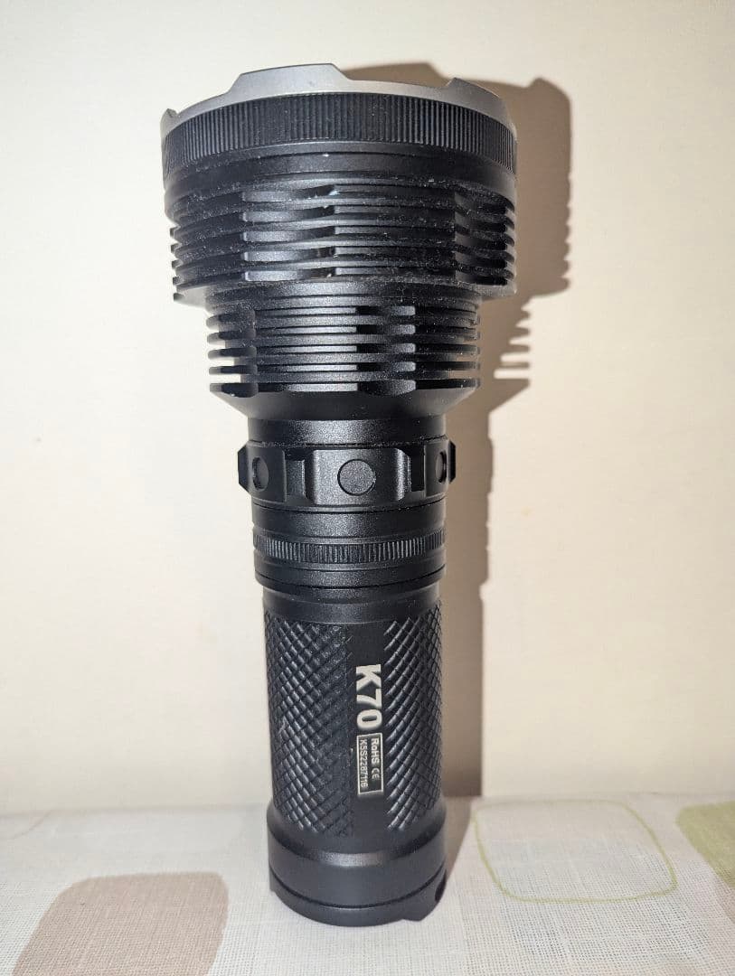 ACEBEAM K70 CREE XHP照射距離1300mフラッシュライト