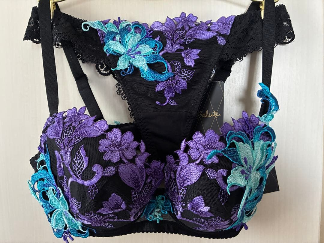 専用出品 サルート 53 レトロモダン ブラショーツ セット E70M色BL