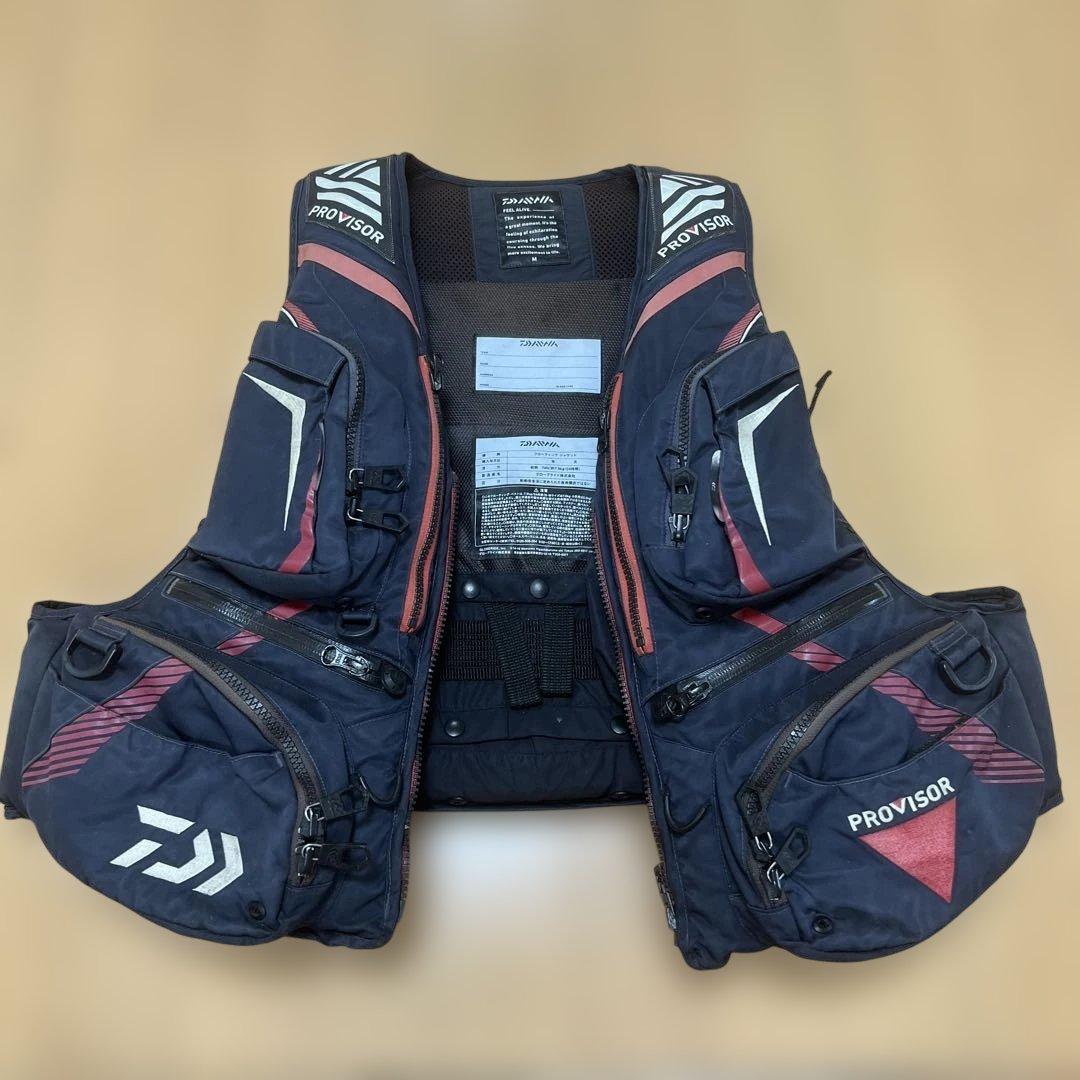 ダイワ　プロバイザー　ライフジャケット