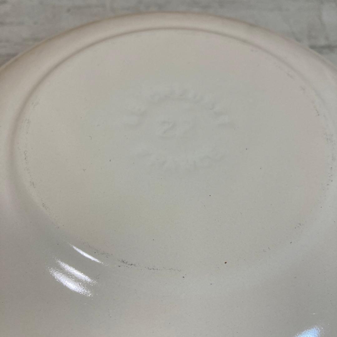 未使用　保管品　ルクルーゼ　ピーコック　約23.5㎝　マルミット　クリーム系