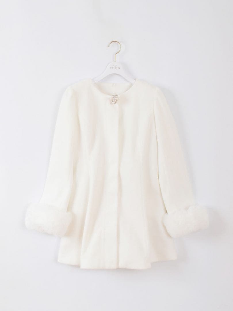 evelyn ビジューコート2025