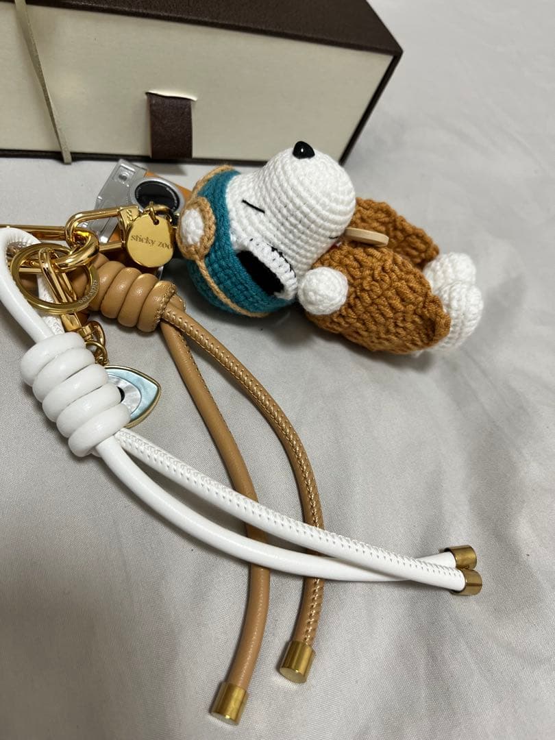 【あんず】新品✴︎sticky zoo✴︎ スヌーピー バッグチャーム