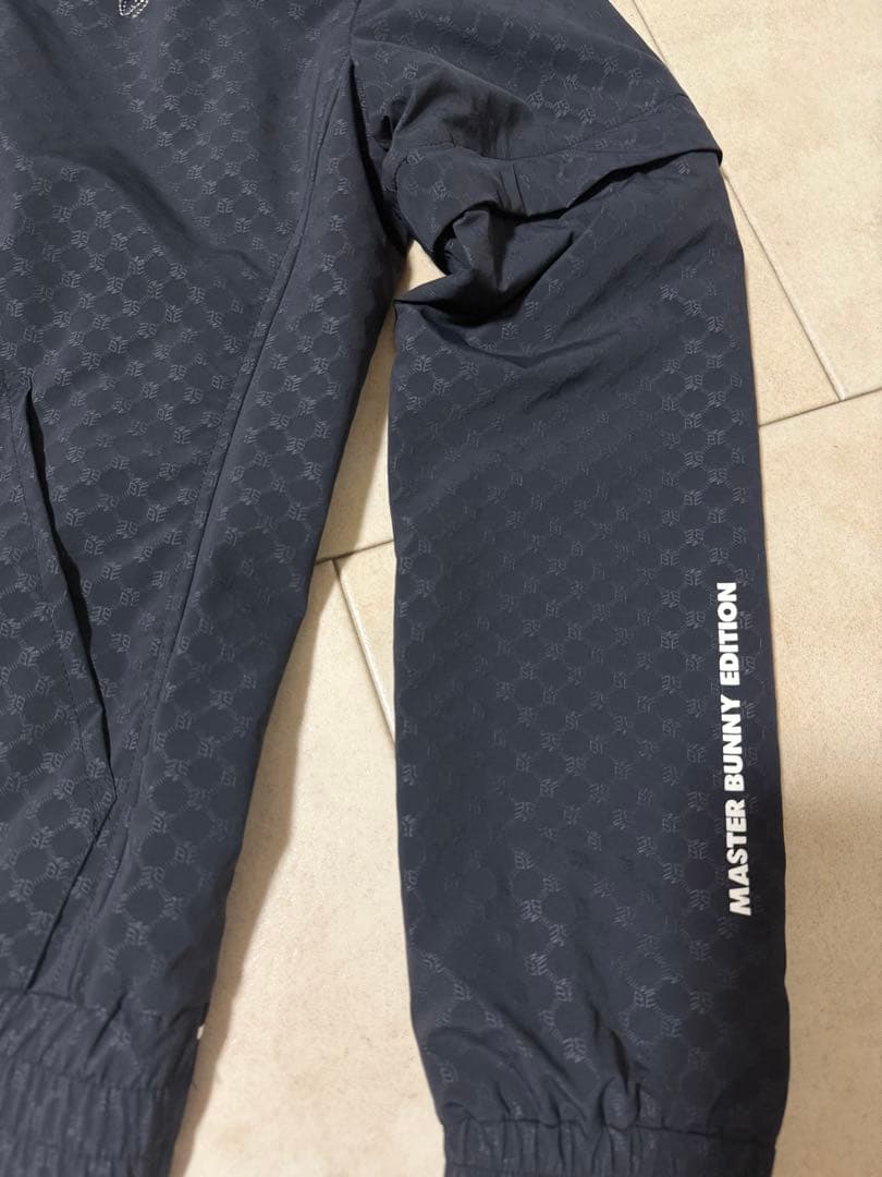 MASTER BUNNY EDITION ブラックジャケット モノグラムブルゾン