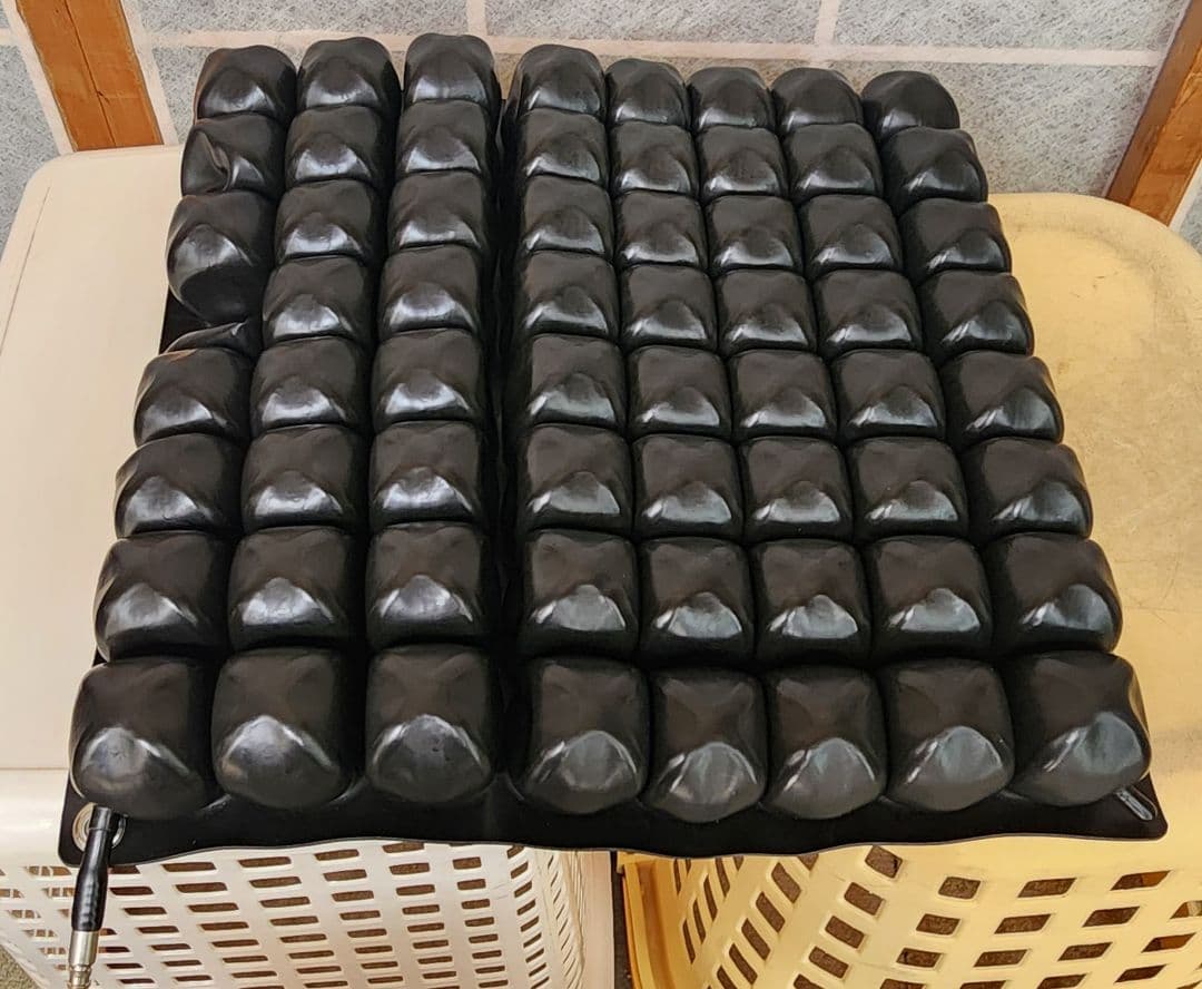 ロホクッション ロータイプ８＊８ 38×38ｃｍ高さ５ｃｍ 純正のポンプ