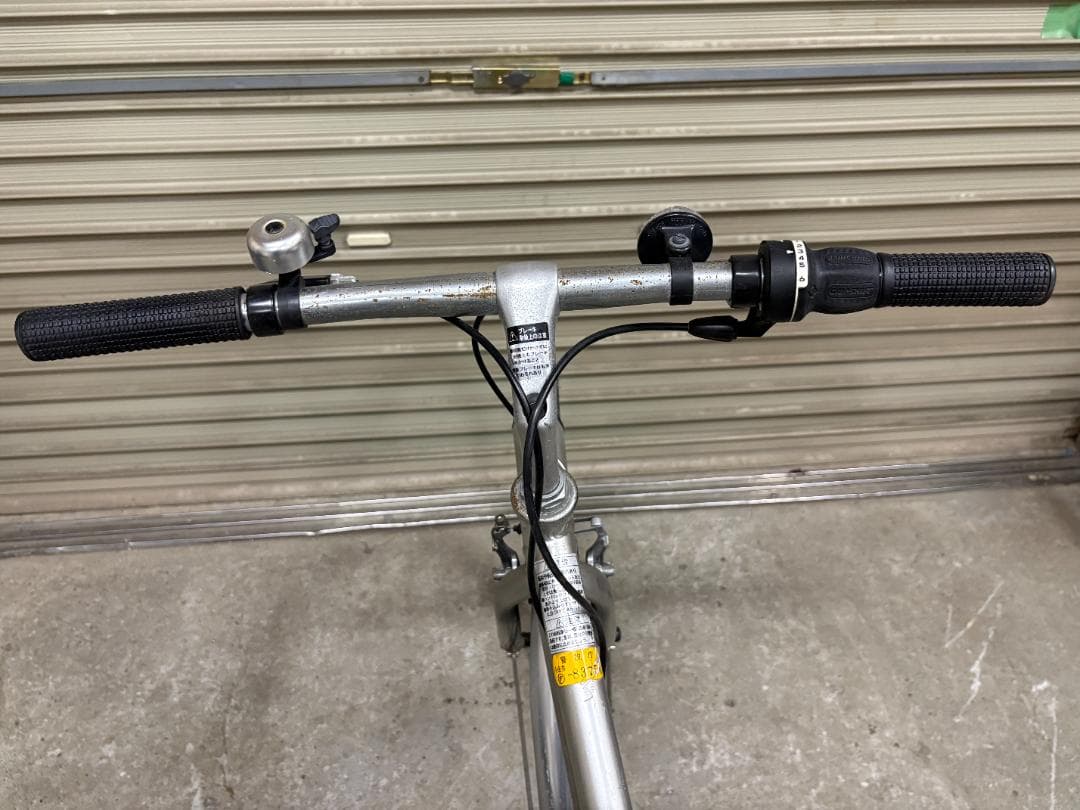 廃盤 無印良品 クロスバイク 700×38C アルミ シマノ6段 シルバー