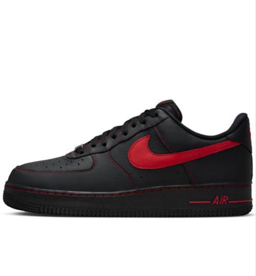 k*9様 ナイキ エア フォース 1 ＇07 LV8 メンズシューズ