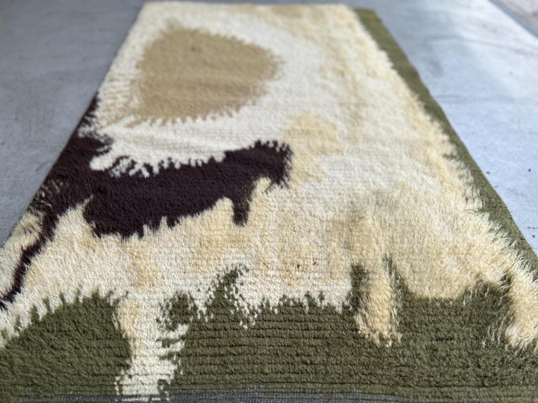 【80's Vintage rug】155×91cm　ブルガリア産　ファーラグ