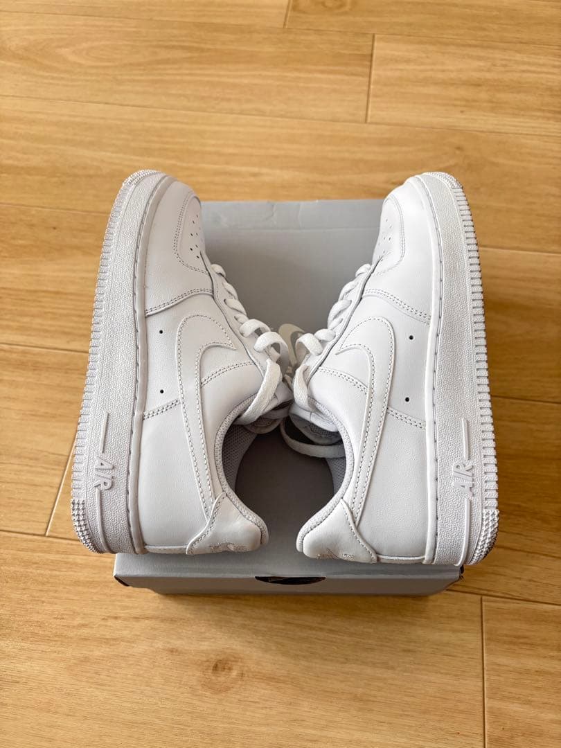 NIkE エアフォース1 '07 レディース 23.5cm