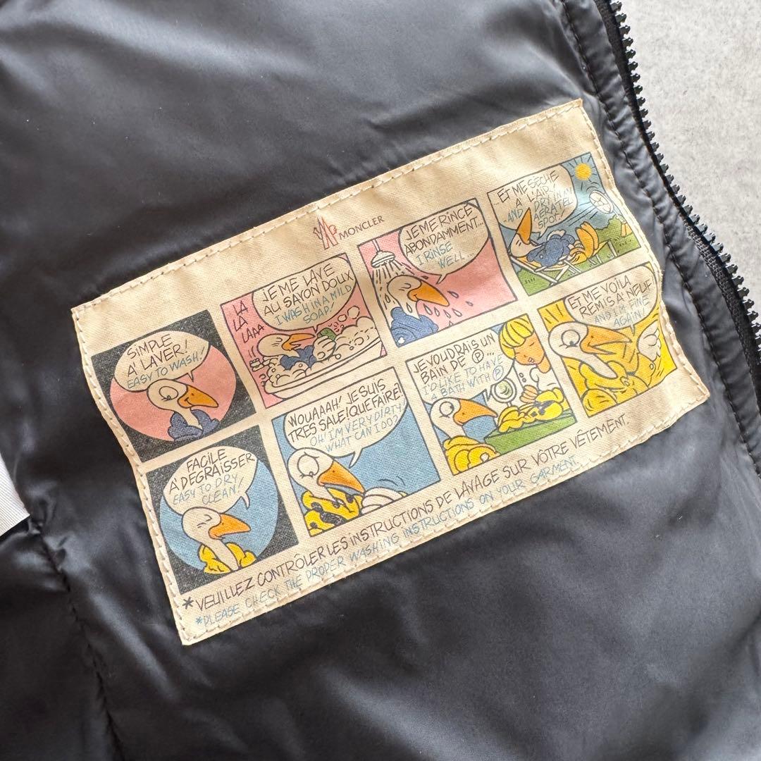 モンクレール　BADIA　ダウンジャケット　黒　シャイニーブラック　フード　1