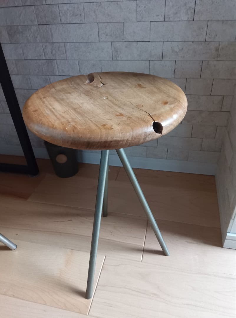 無垢材天板スツール