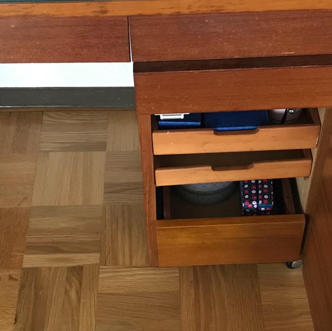 アンティーク ドレッサー