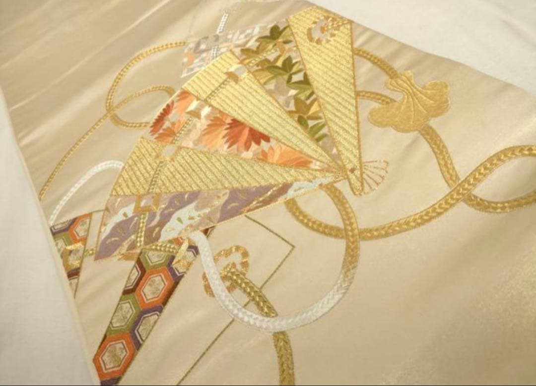 振袖フルセット6点サイズM〜Ｌ駒刺繍　流水地紙花文　暈し染め　金彩　正絹