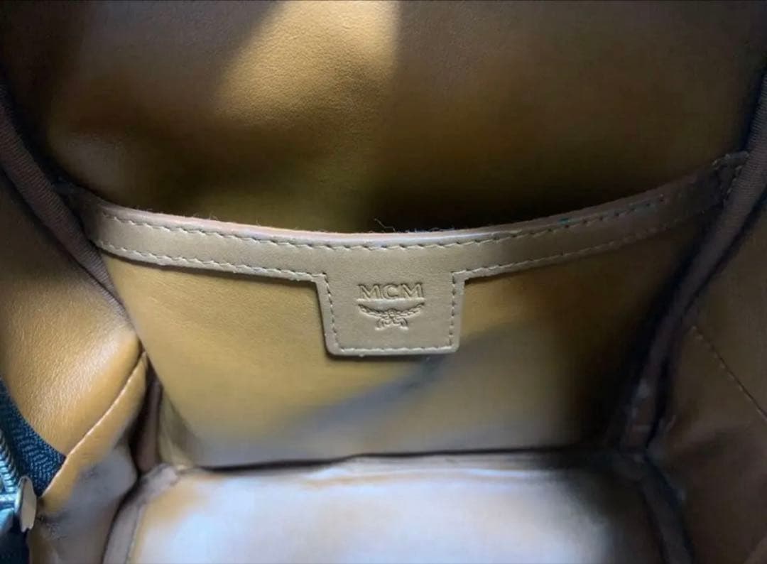 mcm リュック 黒