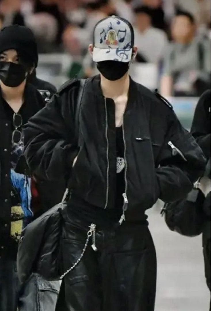 entire studios/A-4 BOMBER IRON ボンバージャケット