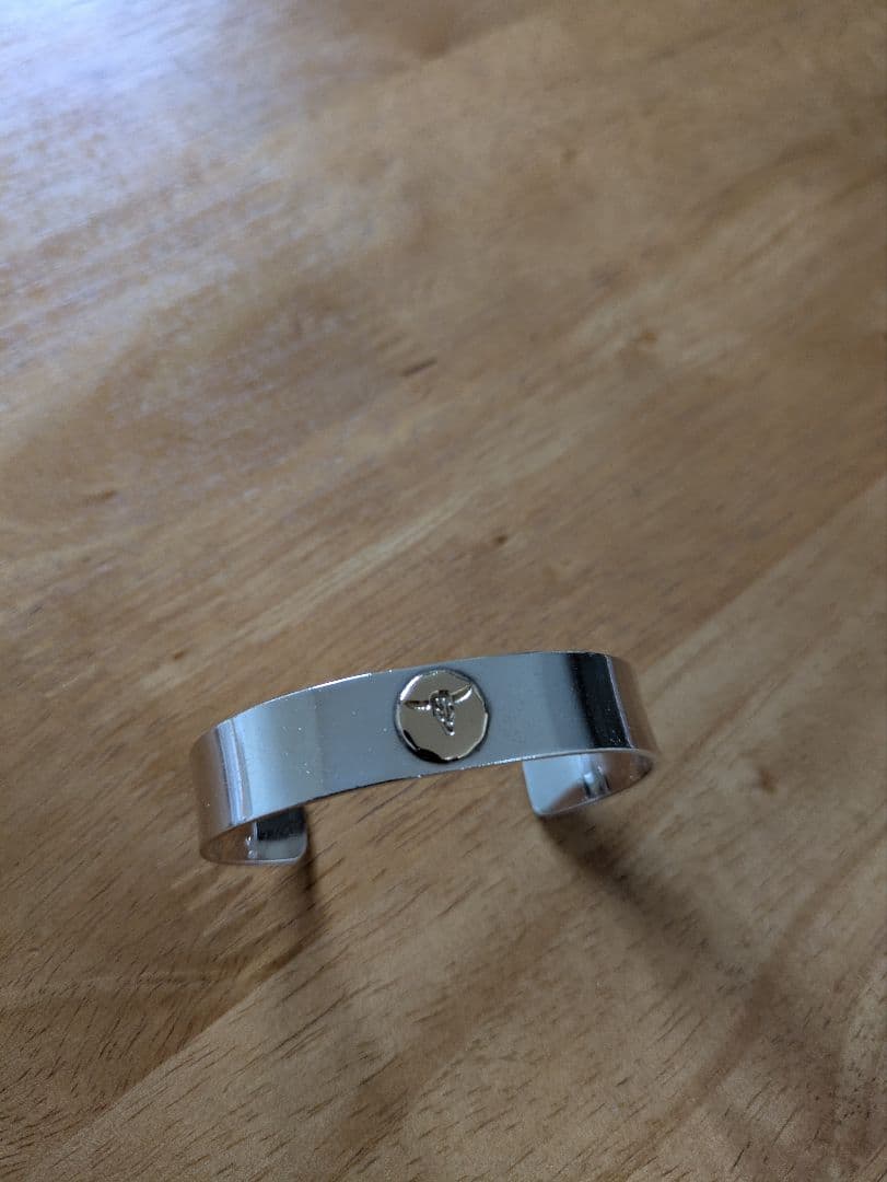 タディアンドキング　k18メタル付きバングル