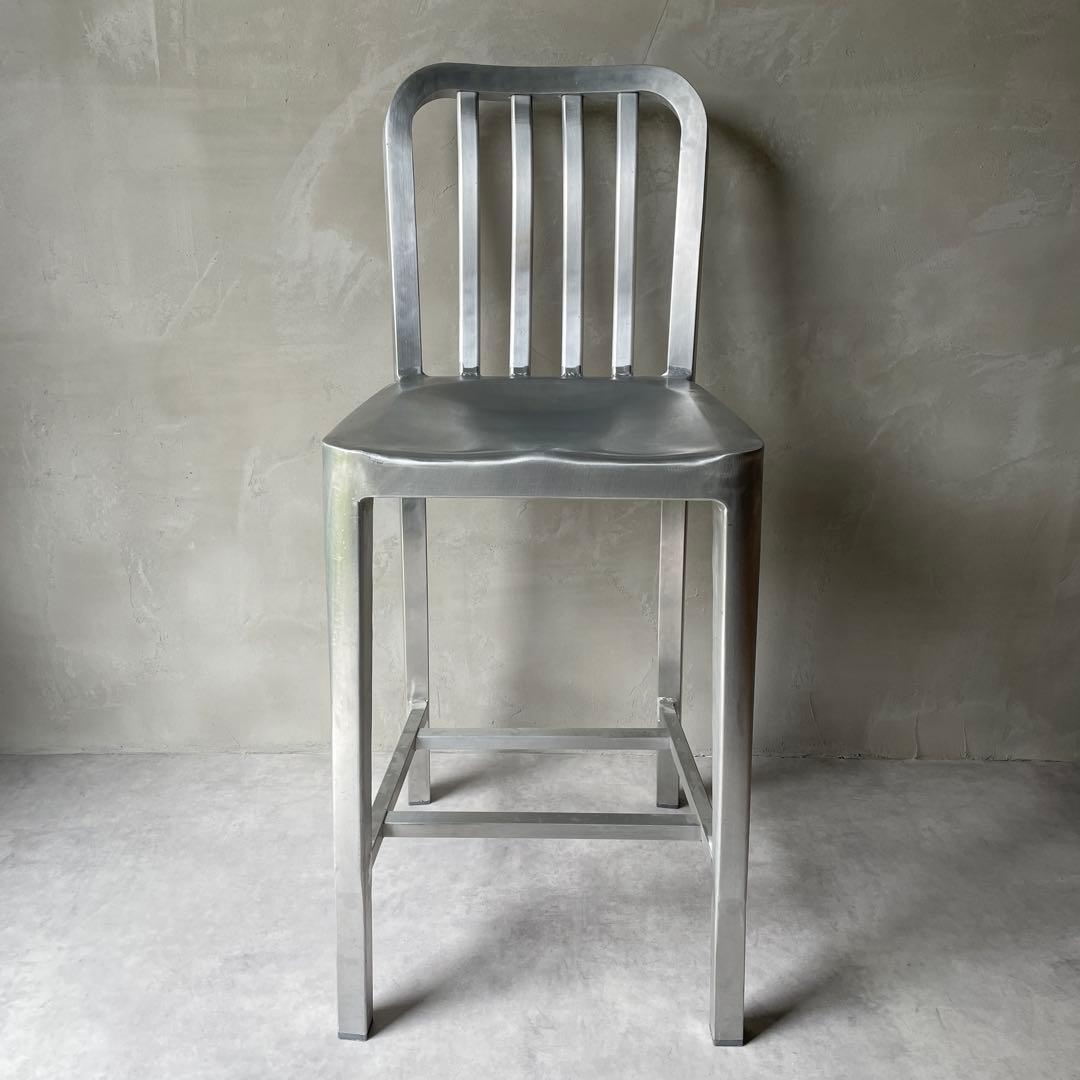 ネイビーチェア　アルミニウム製　バースツール　ハイチェア　シルバー　軽量