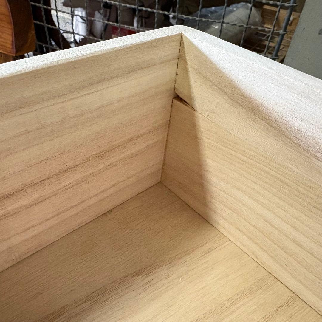 訳あり品！【137】フレンチ調ホワイトチェスト三段四つ引き木製収納家具姫系タンス