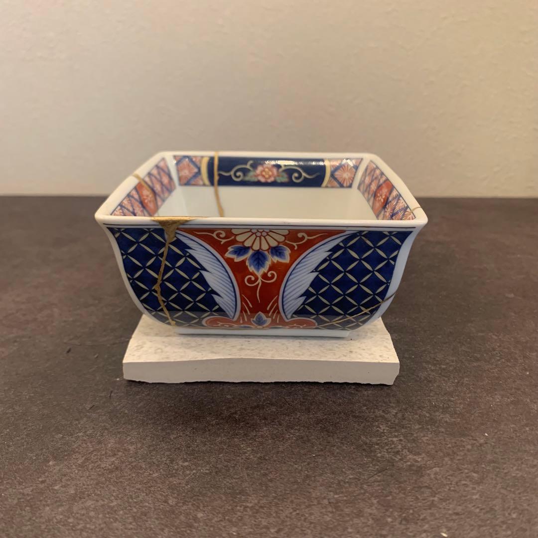 金継ぎ済み　角小鉢-1