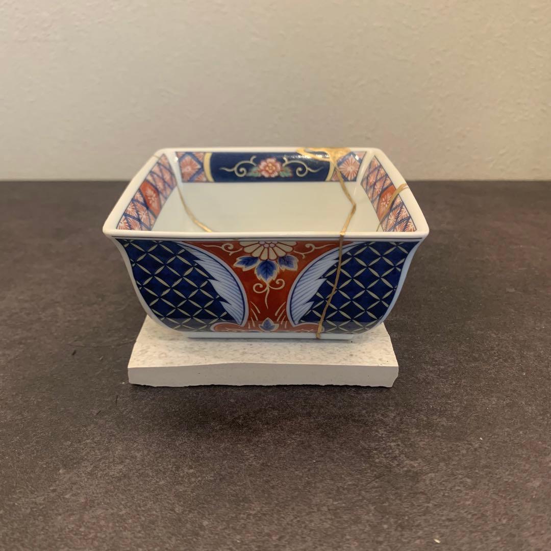 金継ぎ済み　角小鉢-1