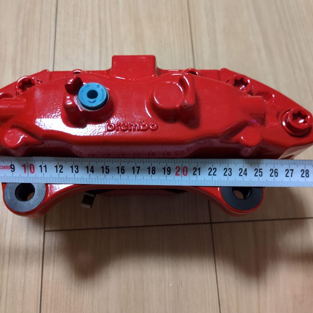 brembo 赤 ブレーキキャリパー