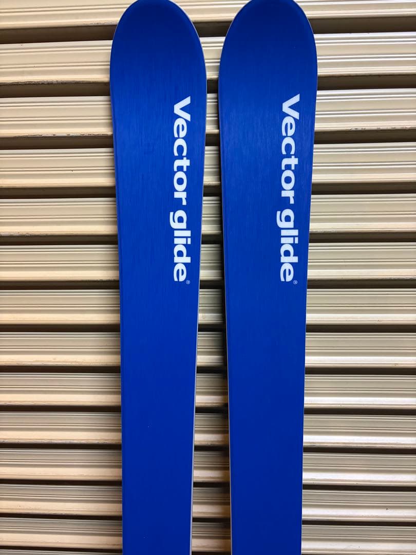 未使用VECTOR GLIDE MAKE WT 2019モデル180cmマーカー