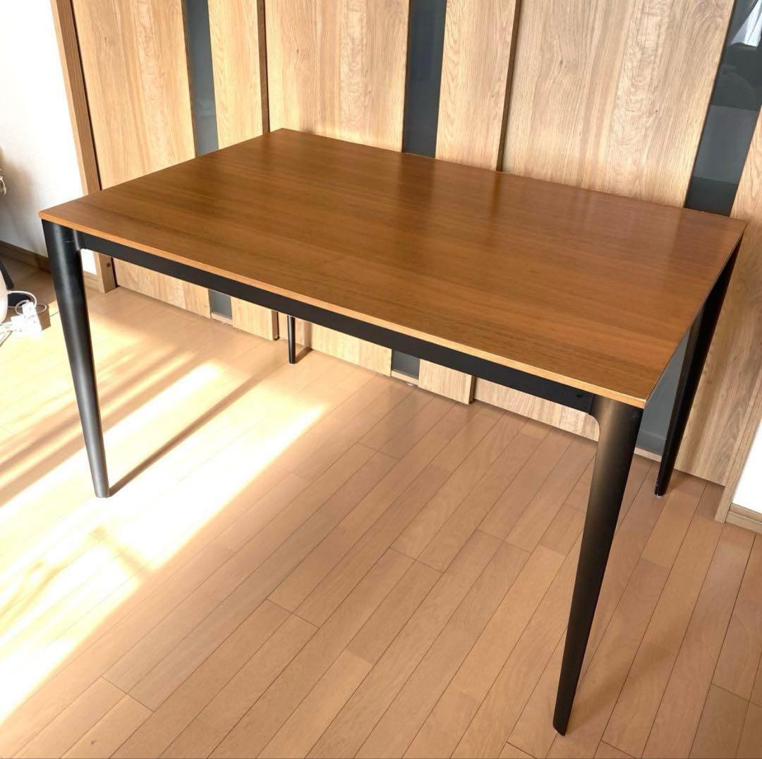 専用　BoConcept テーブル