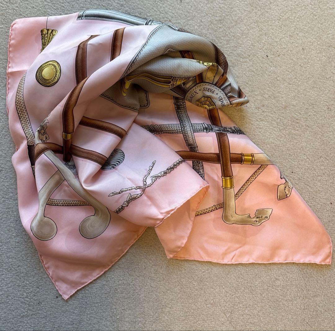 【HERMES エルメス】　スカーフ★カレ90