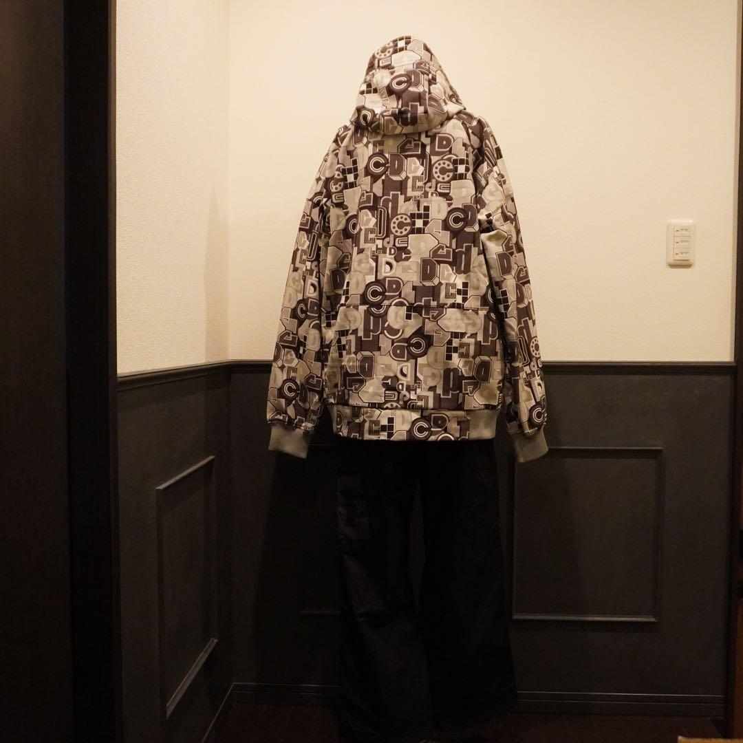 DC Shoes ディーシー シューズ スノーボードウェア 上下セット　Mサイズ