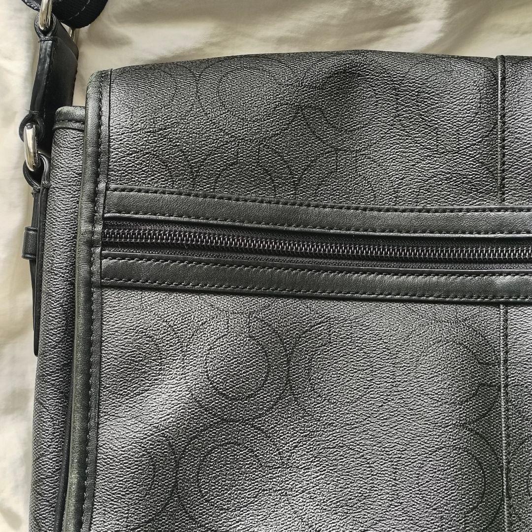 COACH ショルダーバック　メッセンジャーバッグ