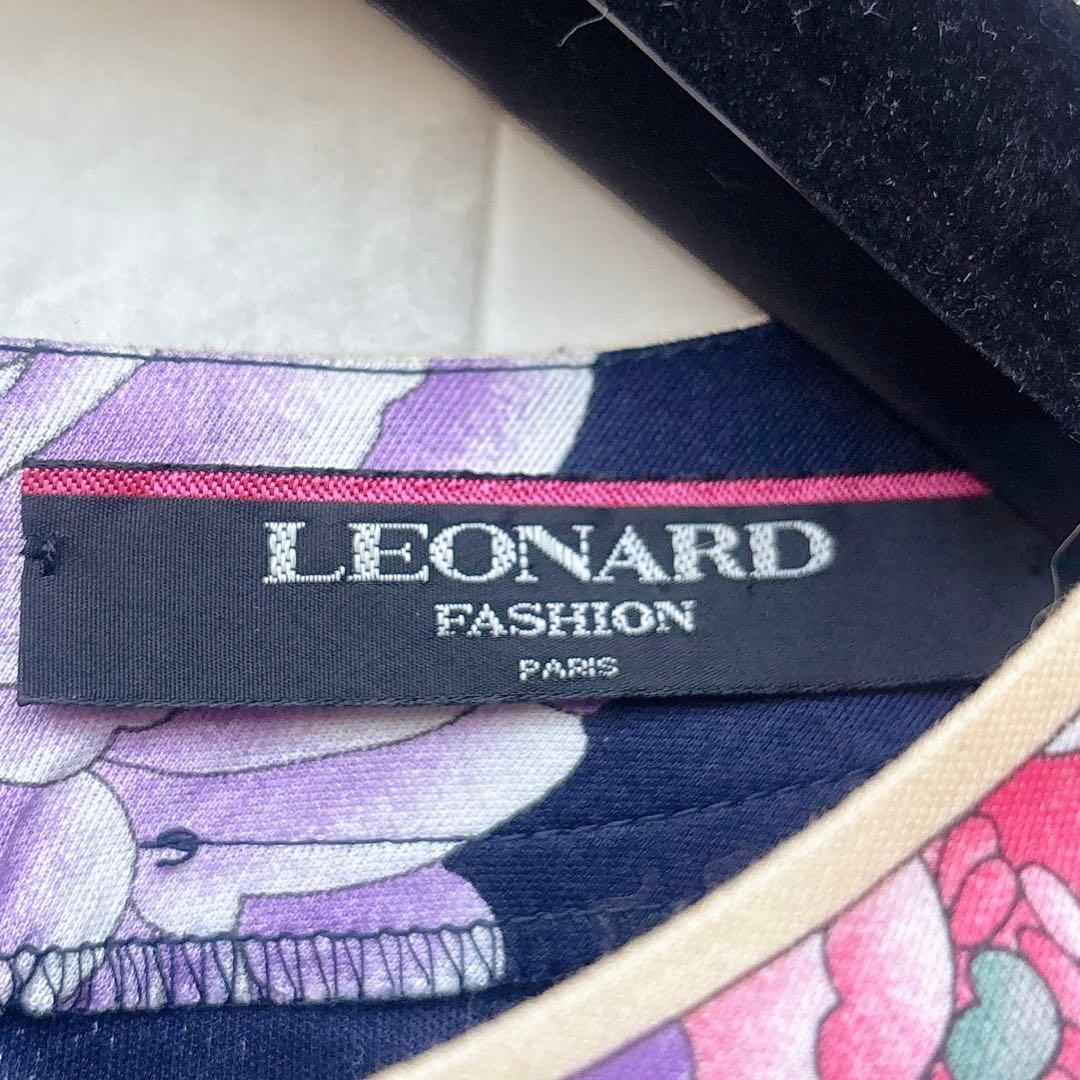 極美品✨レオナール 半袖ブラウス トリム 花柄 L レディース