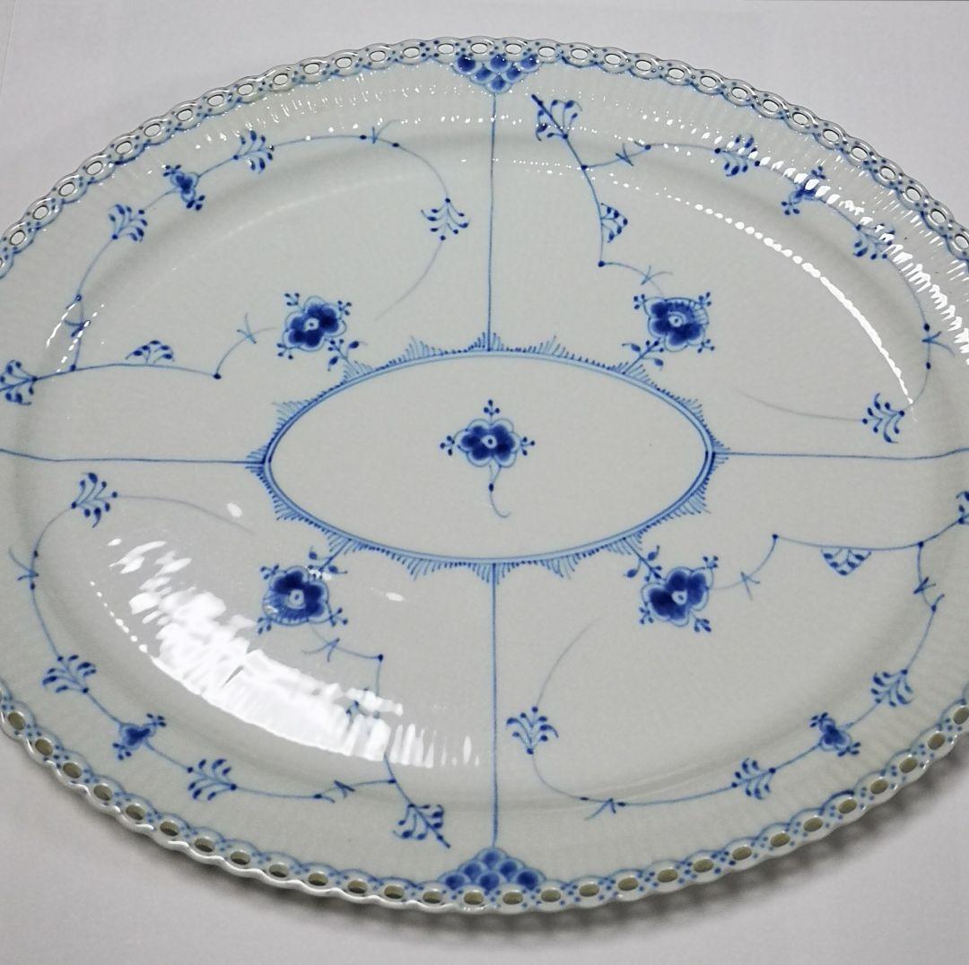 ロイヤルコペンハーゲン　ブルーフルーテッド フルレース オーバルディッシュ