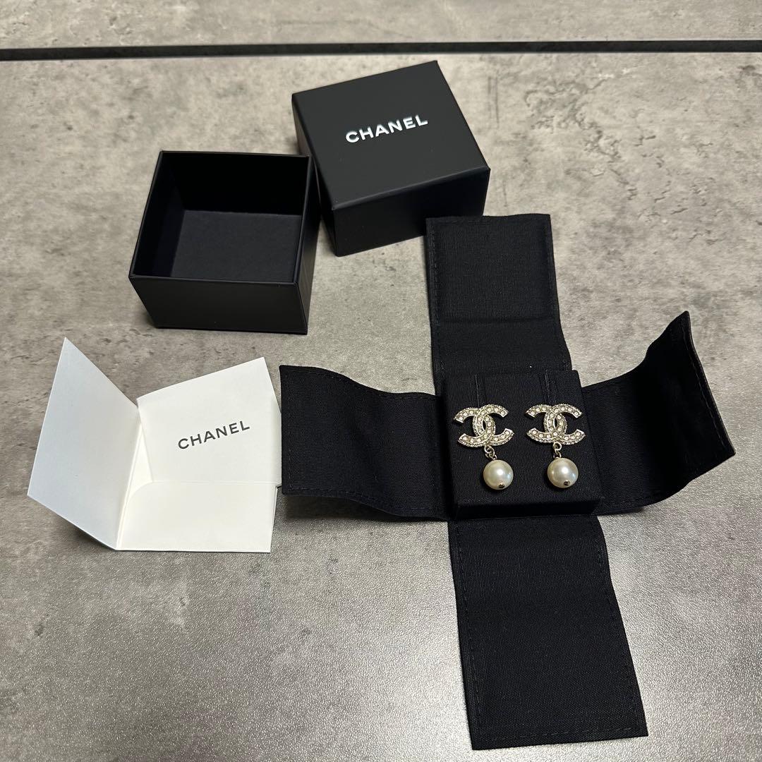 シャネル CHANEL ピアス レディース CCマーク ゴールド