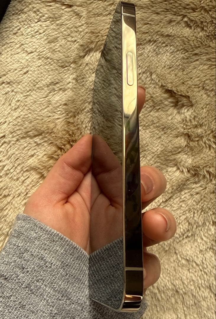 iPhone 12 Pro 256GB ゴールド SIMフリー