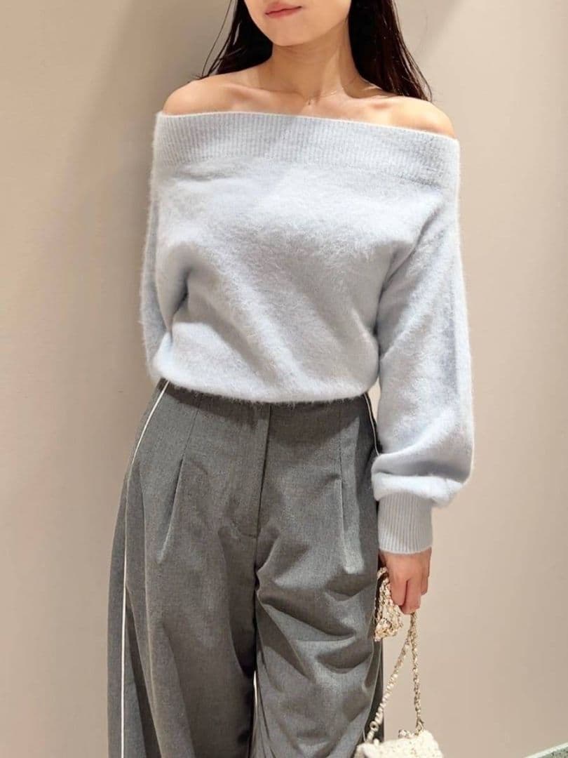 【2025AW今季新作】フォックスアルパカオフショルプルオーバー SNIDEL